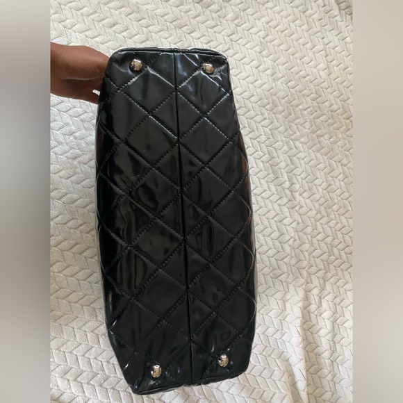 Chanel XL Black Quilted Patent Leather Tote w/ silver Hardware - Picture 13 of 16